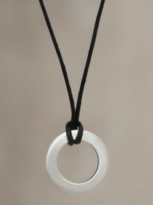 SILVER PENDANT-CIRCLE PENDANT-BAHRAIN